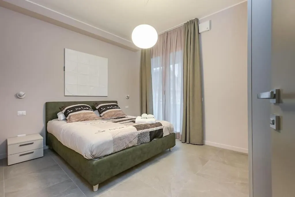 Luxury Basilica & Sea View 36 - Genovainrelax Apartment 0*, Genoa Italy
